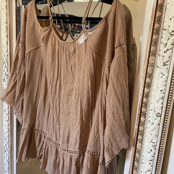 Beige Blouse with Bell Sleeves - Picture 2 of 4